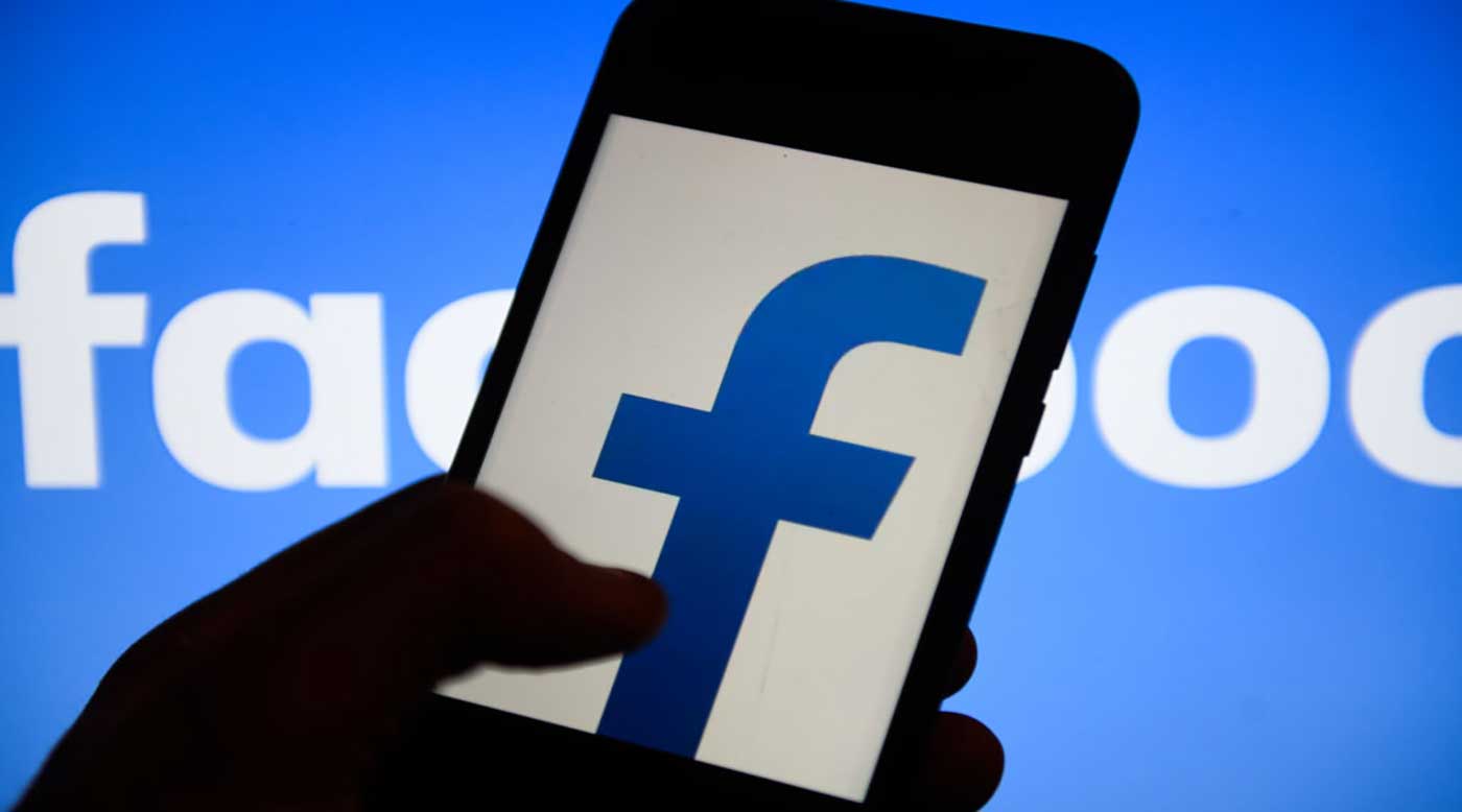 تطبيق قواعد أكثر شدة على الفيس بوك بأمر الحكومة الهندية