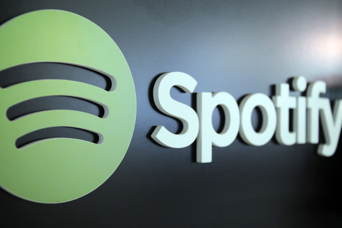 تعرف على استخدام رموز Spotify لمشاركة أغنية أو فنان مع أي مستخدم